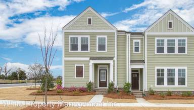 Main picture of 905 Lyndon Station Dr