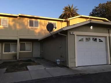Main picture of 80 Portola Way