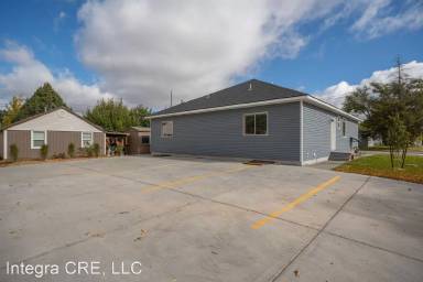 Main picture of Higbee Duplex