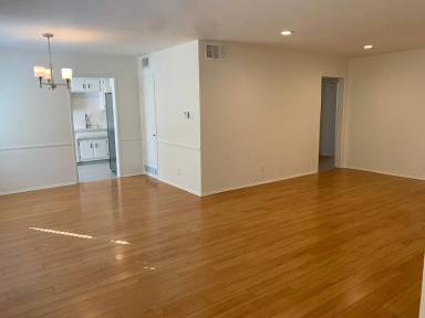 Main picture of 165 N Almont Dr