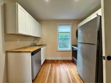 Main picture of 89 King St