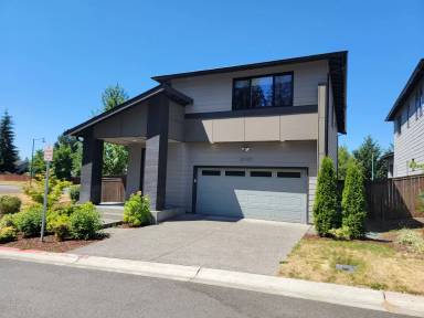 Main picture of 27525 216th Pl SE
