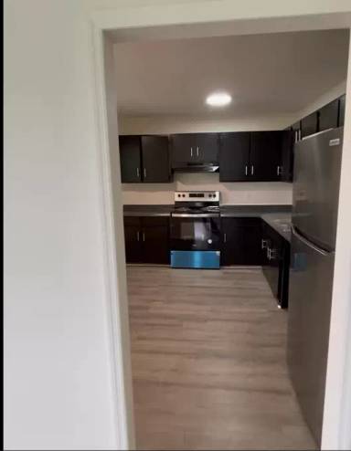 Main picture of 106 Woodmont St