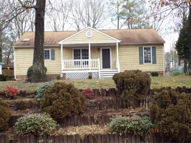 Main picture of 13313 Evelyn Dr