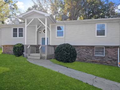 Main picture of 4071 Falcon Dr