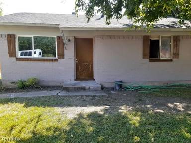 Main picture of 848 Daffodil Dr
