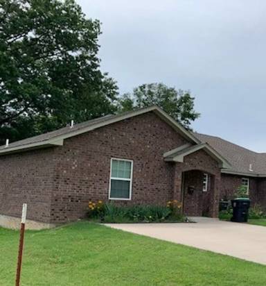Main picture of 2 bed 2 bath Brick Duplex