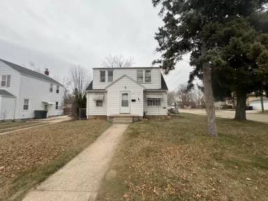 Main picture of 8820 W Grant St