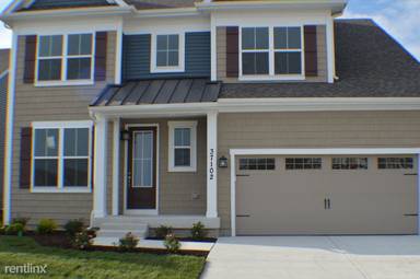 Main picture of 37102 Barrington Pkwy