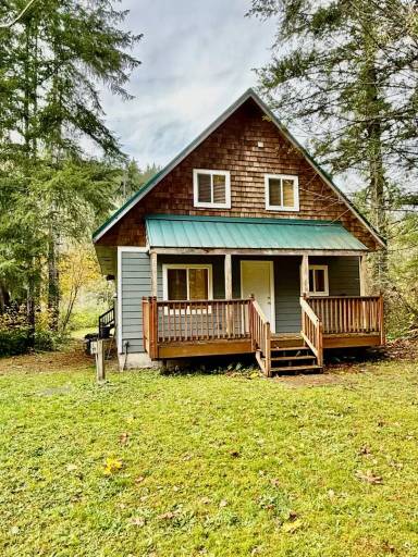 Main picture of 155 Riverdale Dr