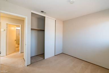 Main picture of 3579 Lake Ontario Dr