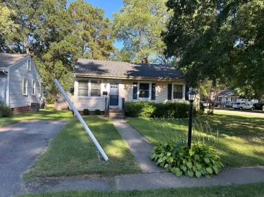 Main picture of 6901 Princess Rd