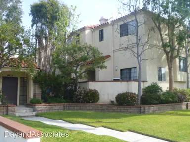 Main picture of 2267 W Carson St