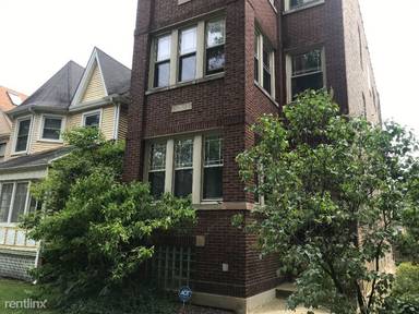 Main picture of 1431 W Granville Ave