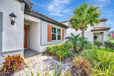 Main picture of 14016 Green Hammock Pl