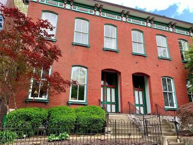 Main picture of 2322 S 11th St