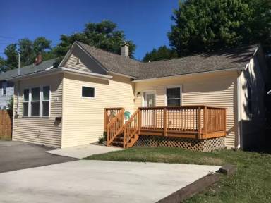 Main picture of 248 Morgan St