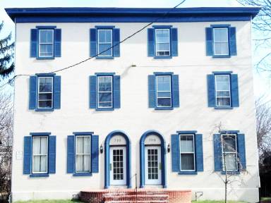 Main picture of 708-710 N Franklin St