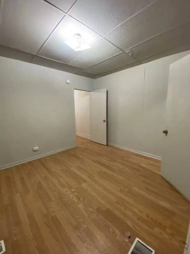 Main picture of 211 W King St