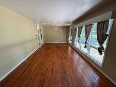 Main picture of 17 Oxford Pl NW