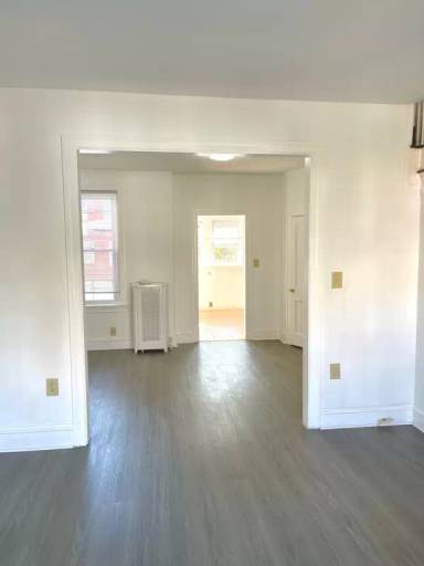 Main picture of 7207 Rutland St