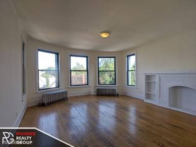 Main picture of 2330-38 N Spaulding Ave