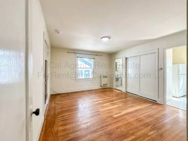 Main picture of 2708 Haste St