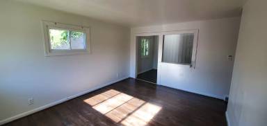 Main picture of 1530 McCormick St