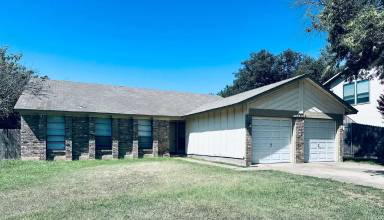 Main picture of 12504 Tree Line Dr