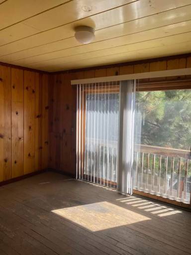 Main picture of 2040 Dunlap Dr
