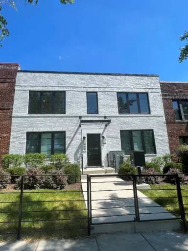 Main picture of 1635 Holbrook St NE