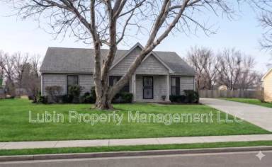 Main picture of 4957 Tiergarten St