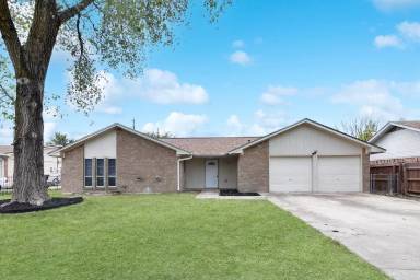 Main picture of 316 Cindy Ln