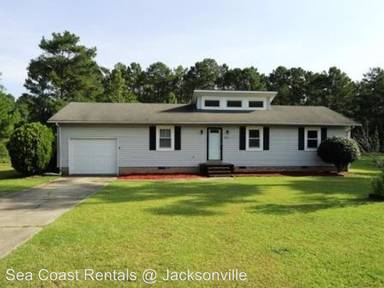 Main picture of 235 Sandridge Rd