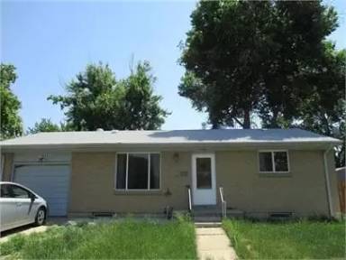 Main picture of 7682 Zuni St