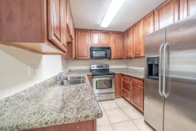 Main picture of 3625 Ash St
