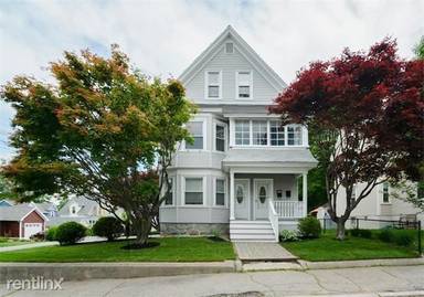 Main picture of 299 Middlesex St