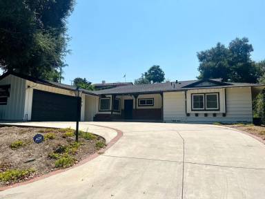 Main picture of 7696 Buena Vista Dr