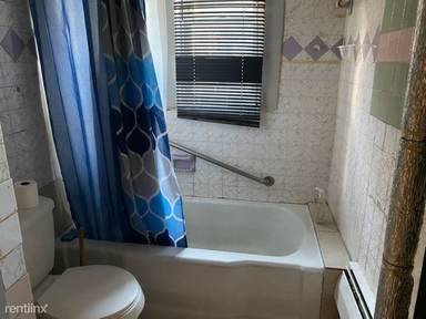 Main picture of 139 Lawlor St