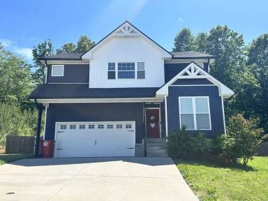 Main picture of 516 Woodtrace Dr
