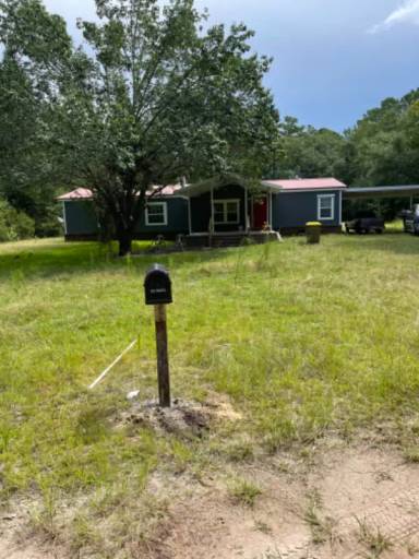 Main picture of 298 Magnolia Street Ext
