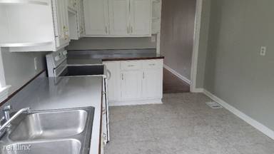 Main picture of 5138 West Dr NE