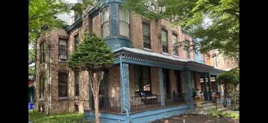 Main picture of 435 Oley St
