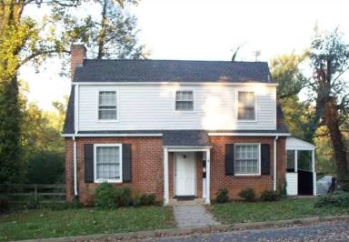 Main picture of 119 Washington Ave