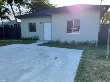 Main picture of 7930 NW 14th Ave