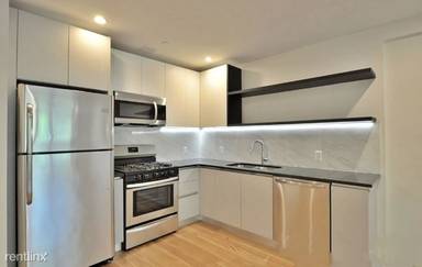 Main picture of 1543 E 19th St