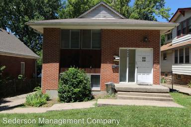 Main picture of 4450 Francis St