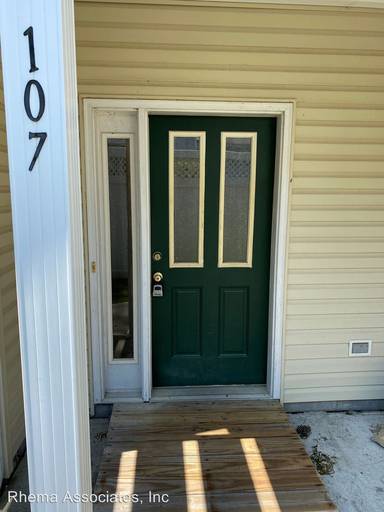 Main picture of 400 Coastal Walk Pl