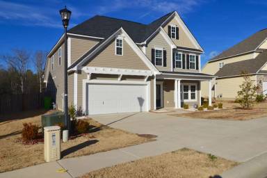 Main picture of 242 Hawkins Creek Rd