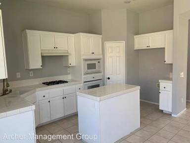 Main picture of 79110 Cindy Ct